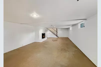 1734 W Stephenson Street, Freeport, IL 61032 - Photo 21