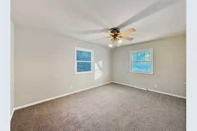 1734 W Stephenson Street, Freeport, IL 61032 - Photo 13