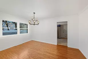 1734 W Stephenson St, Freeport, IL 61032 - Photo 7