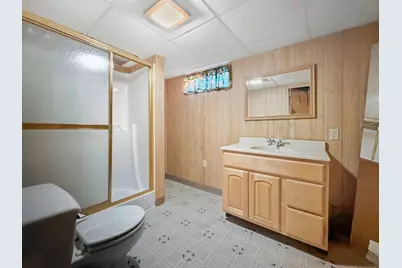 1734 W Stephenson Street, Freeport, IL 61032 - Photo 23