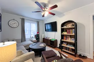 654 W Oakdale Ave, Chicago, IL 60657 - Photo 5