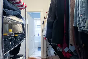 654 W Oakdale Ave, Chicago, IL 60657 - Photo 7