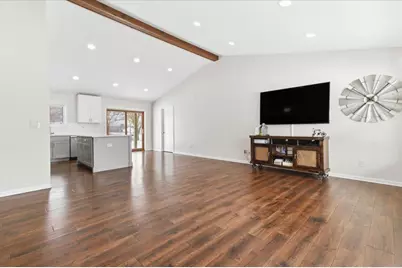 214 Garnett Avenue, Winthrop Harbor, IL 60096 - Photo 5