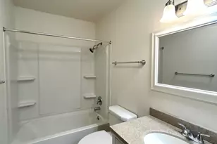 422 Lincoln Ave, Fox River Grove, IL 60021 - Photo 9