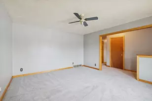 5732 Colleen Ave, Rockford, IL 61109 - Photo 7