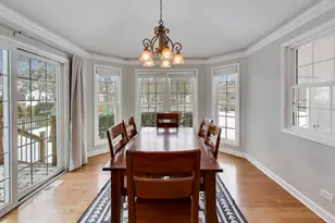 27W266 Oakwood St, Winfield, IL 60190 - Photo 13