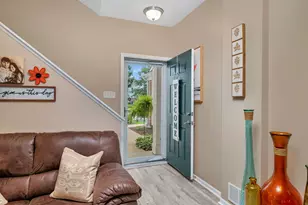 1047 Heron Cir, Joliet, IL 60431 - Photo 3