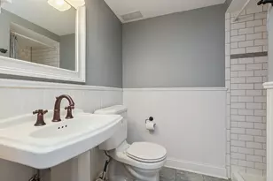 9745 S 81st Ave, Palos Hills, IL 60465 - Photo 17