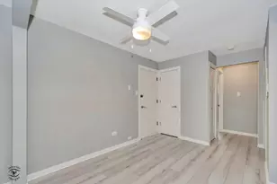 7302 Blackstone Ave, Justice, IL 60458 - Photo 7