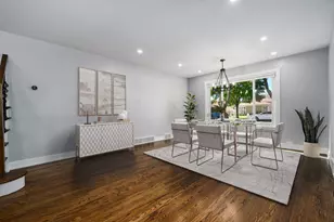 7225 N East Prairie Rd, Lincolnwood, IL 60712 - Photo 23