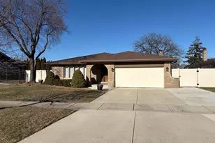 8320 Heather Ln, Tinley Park, IL 60477 - Photo 1