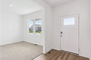 2613 Camelback Dr, Pingree Grove, IL 60140 - Photo 3