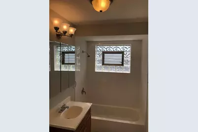 8549 Grand Avenue #3W, River Grove, IL 60171 - Photo 9