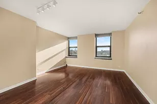 3660 N Lake Shore Dr, Chicago, IL 60613 - Photo 5