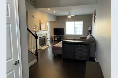 [Address not provided], Hoffman Estates, IL 60192 - Photo 3