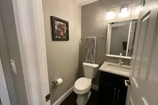 [Address not provided], Hoffman Estates, IL 60192 - Photo 7