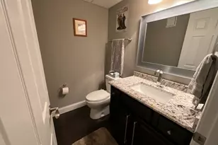 [Address not provided], Hoffman Estates, IL 60192 - Photo 25