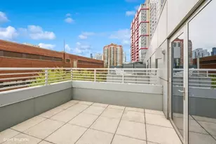 1917 S Calumet Ave, Chicago, IL 60616 - Photo 29