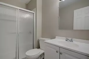 304 Walnut Cir, Bolingbrook, IL 60440 - Photo 19