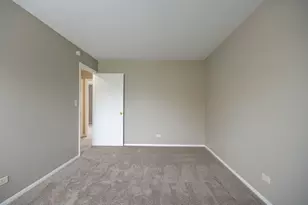 304 Walnut Cir, Bolingbrook, IL 60440 - Photo 15