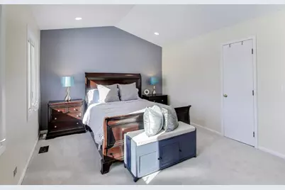 336 Redwing Drive, Deerfield, IL 60015 - Photo 11