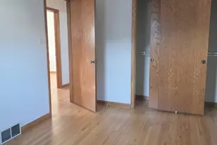 7749 Odell Ave, Bridgeview, IL 60455 - Photo 13