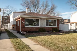 14024 S Saginaw Ave, Burnham, IL 60633 - Photo 1