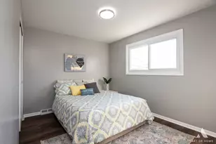 14024 S Saginaw Ave, Burnham, IL 60633 - Photo 9