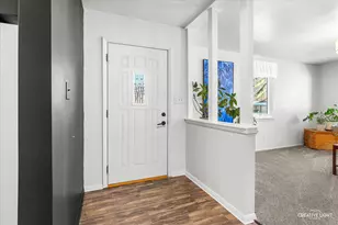 407 S Jackson St, Batavia, IL 60510 - Photo 3