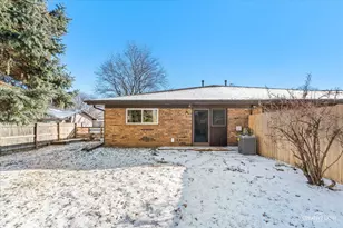 407 S Jackson St, Batavia, IL 60510 - Photo 15