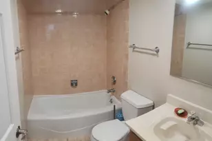 8350 W Addison St, Chicago, IL 60634 - Photo 15