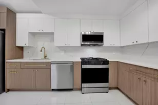 97 Midhurst Ct, Naperville, IL 60565 - Photo 5