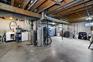 901 Valencia Dr, Shorewood, IL 60404 - Photo 13