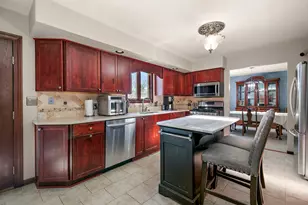 901 Valencia Dr, Shorewood, IL 60404 - Photo 11