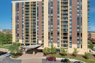 [Address not provided], Lombard, IL 60148 - Photo 1