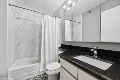 440 N Wabash Avenue #4409, Chicago, IL 60611 - Photo 11