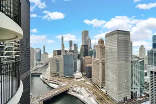 300 N State St, Chicago, IL 60654 - Photo 15