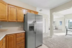 102 Essex Ln, Savoy, IL 61874 - Photo 9