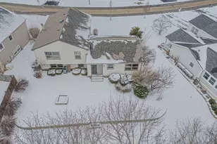 794 Stillwater Ct, Lake Zurich, IL 60047 - Photo 29