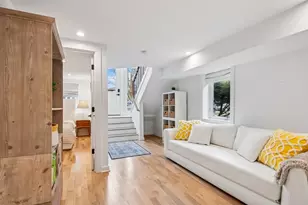 1025 Dewey Ave, Evanston, IL 60202 - Photo 5