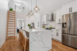 1025 Dewey Ave, Evanston, IL 60202 - Photo 3