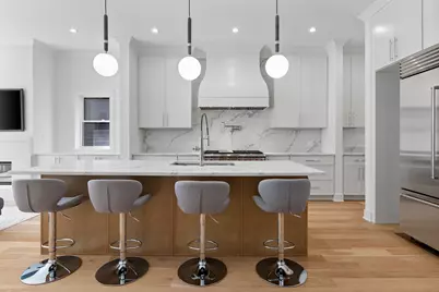 2433 W Cuyler Avenue, Chicago, IL 60618 - Photo 17