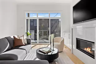 2433 W Cuyler Ave, Chicago, IL 60618 - Photo 21