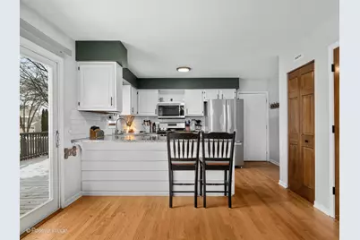 1930 Sapphire Lane, Aurora, IL 60506 - Photo 7