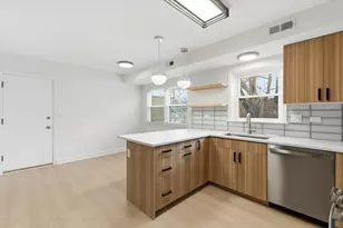 5915 N Milwaukee Ave, Chicago, IL 60646 - Photo 11