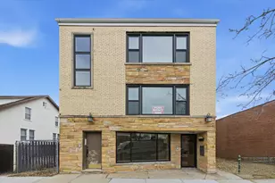 5915 N Milwaukee Ave, Chicago, IL 60646 - Photo 1