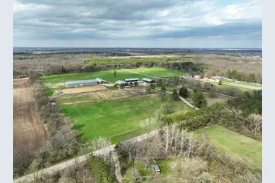 8206 Bull Valley Road, Bull Valley, IL 60098 - Photo 9