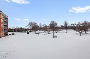 730 Creekside Dr, Mount Prospect, IL 60056 - Photo 15