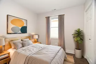 5529 W Cornelia Ave, Chicago, IL 60641 - Photo 11