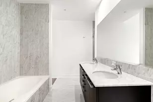 550 N St Clair St, Chicago, IL 60611 - Photo 15